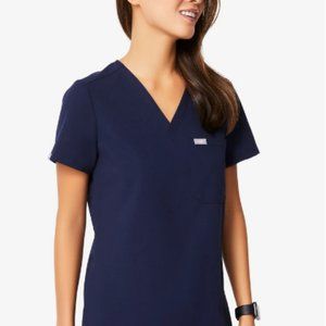 CATARINA One-Pocket Scrub Top